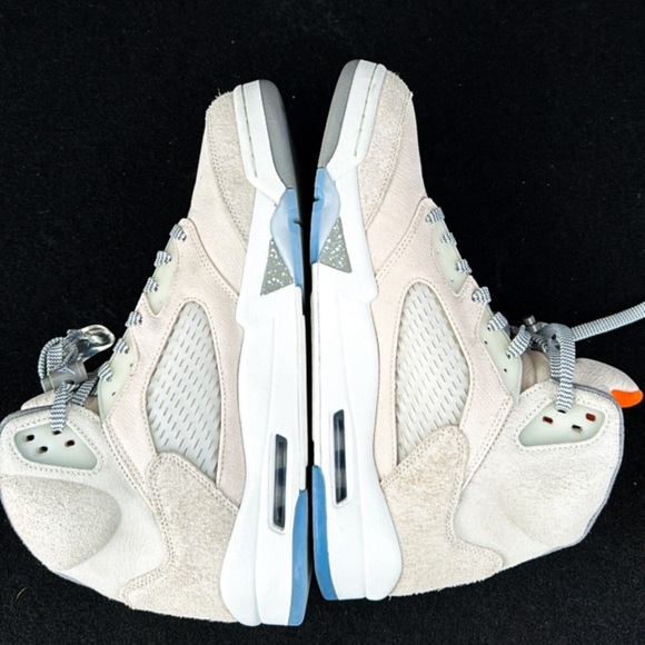 2023
Air Jordan 5 Retro SE \'Craft\' main image 4